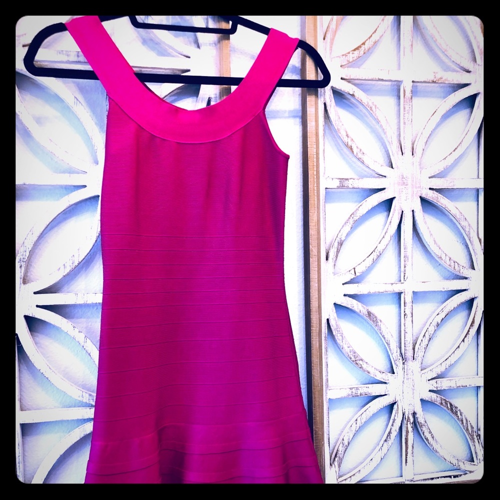 Venus pink dress 🌸